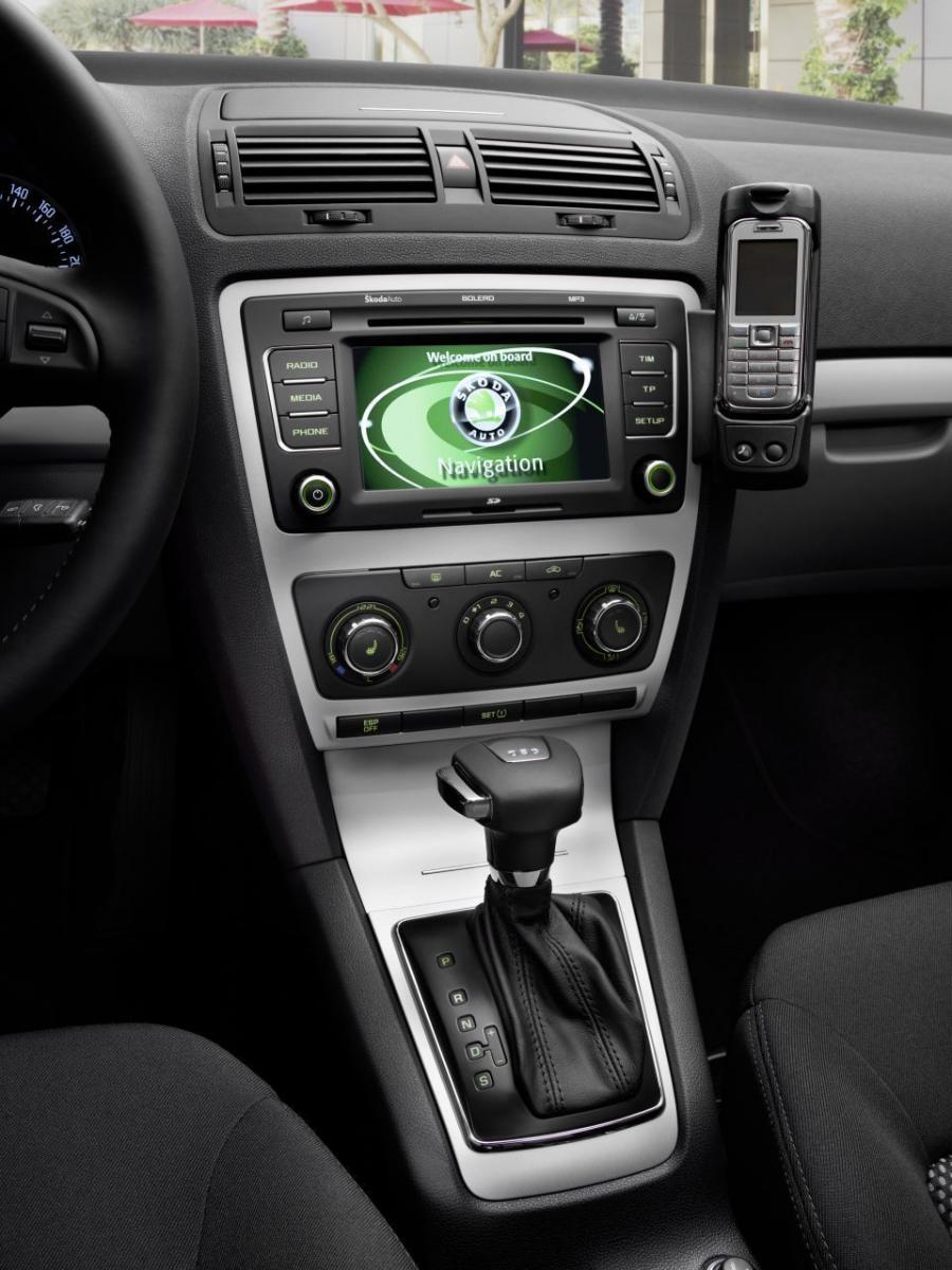  Skoda Octavia 2008 года  (фото 2 из 60)